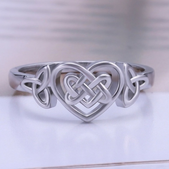 Romantic 925 Silver Heart Shape Wedding Ring New